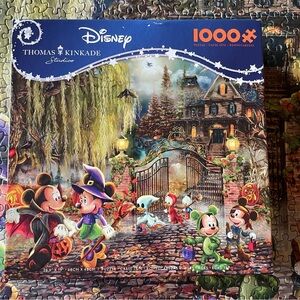 Disney Thomas Kinkade Mickey and Minnie Halloween Fun Puzzle 2/$12